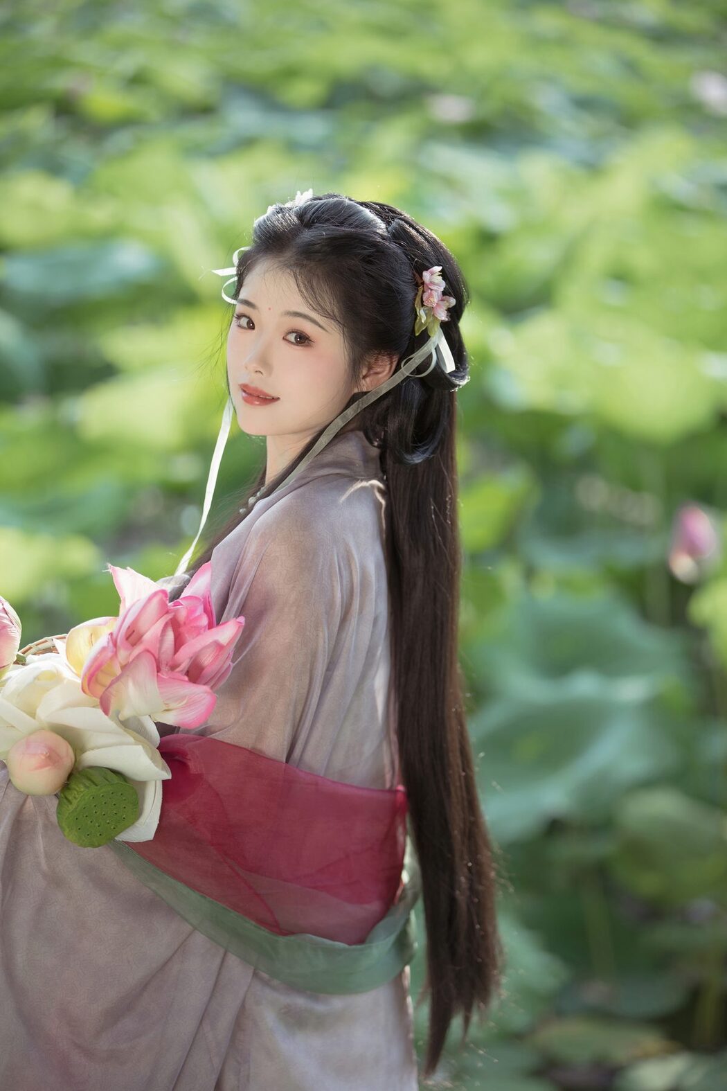 YiTuYu艺图语 Vol.4722 Shuang Shuang