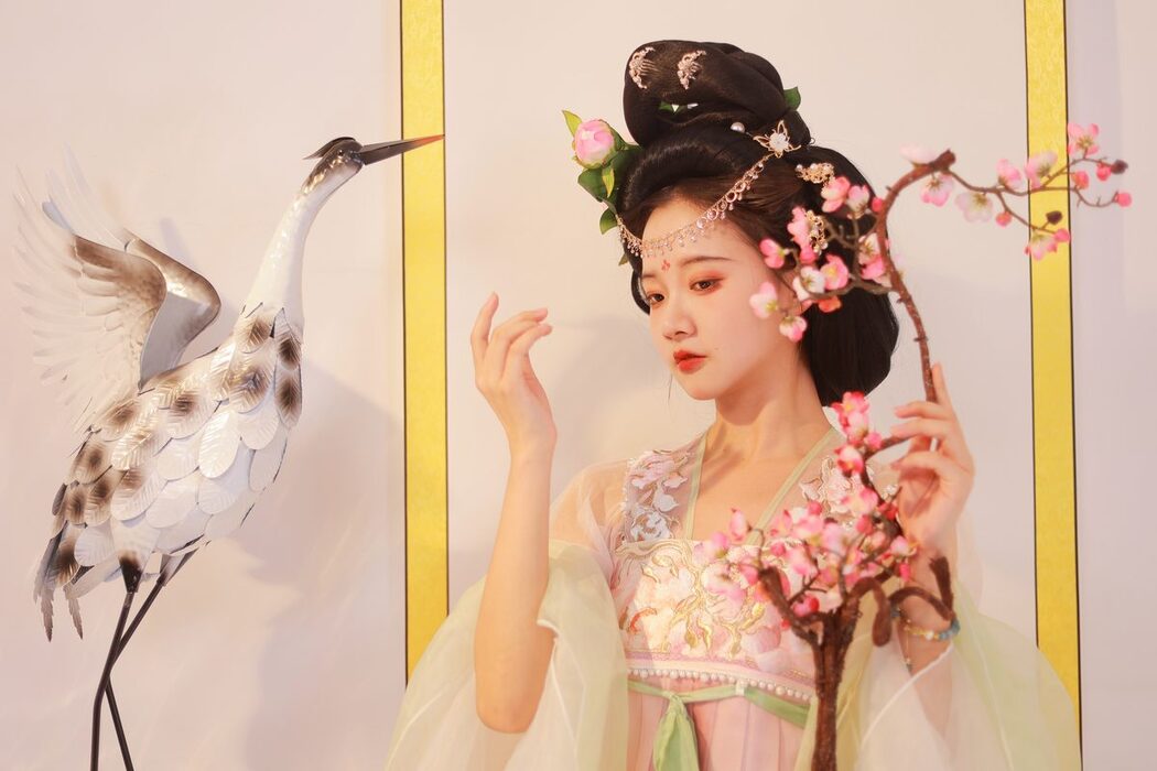 YiTuYu艺图语 Vol.4711 You Er Bai Bai