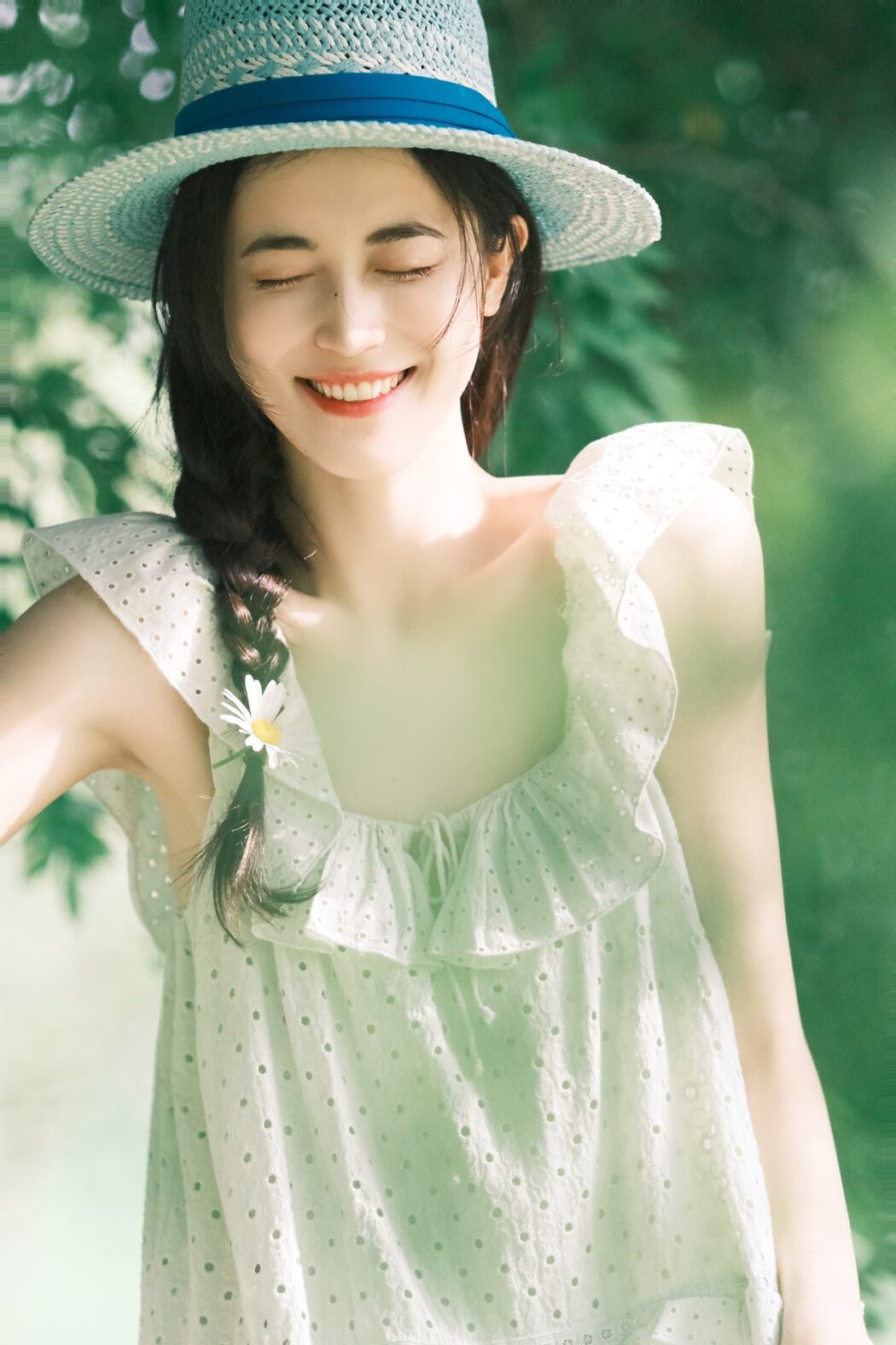 YiTuYu艺图语 Vol.4725 Chen Yu Jie