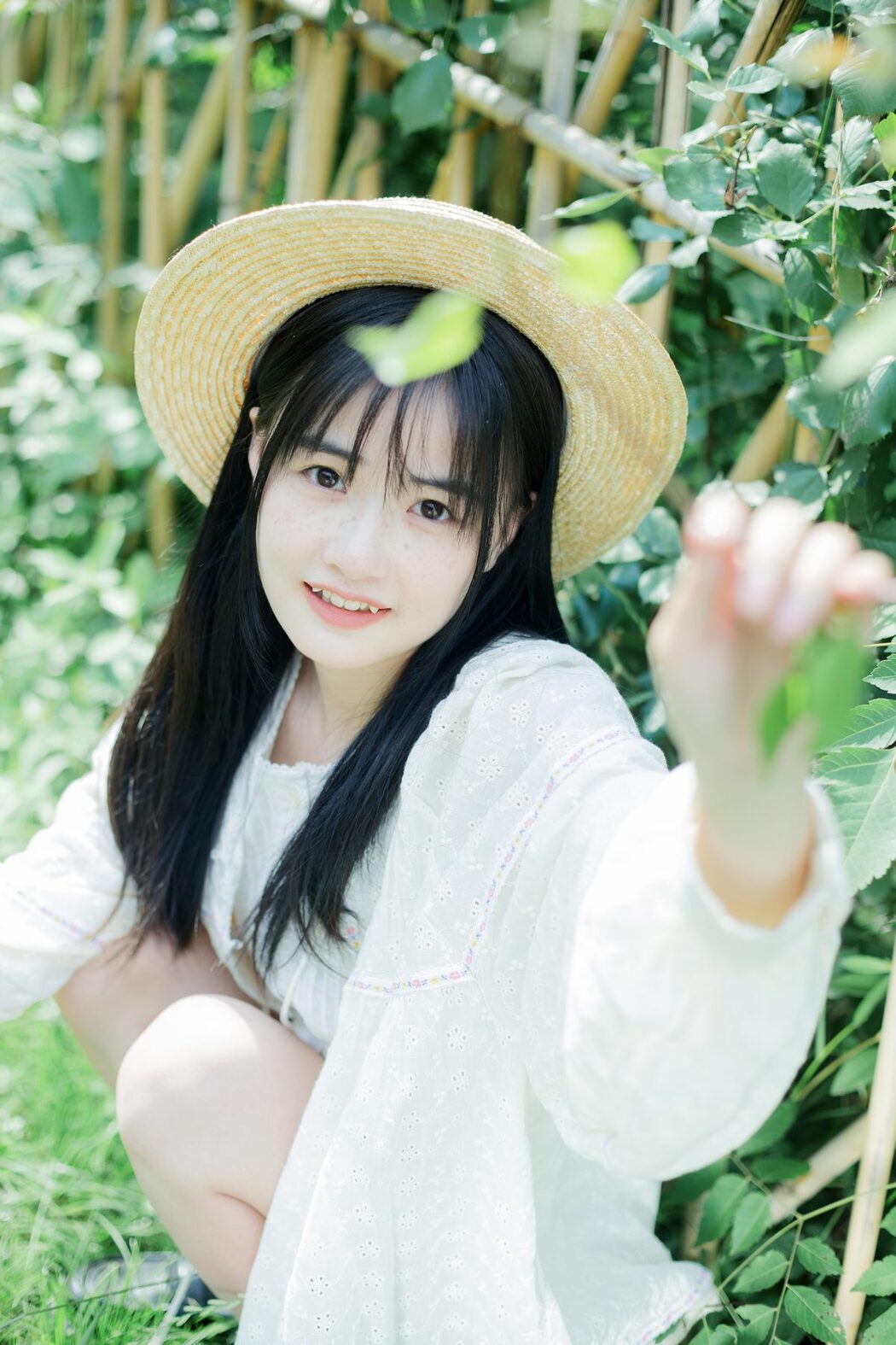YiTuYu艺图语 Vol.4798 Xiao Yi Mei Mei Cute