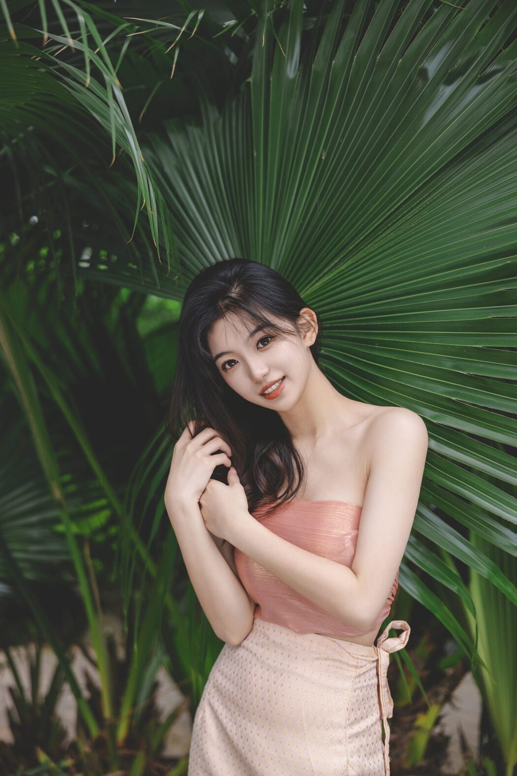 YiTuYu艺图语 Vol.4742 Aka Ki Qing Ko