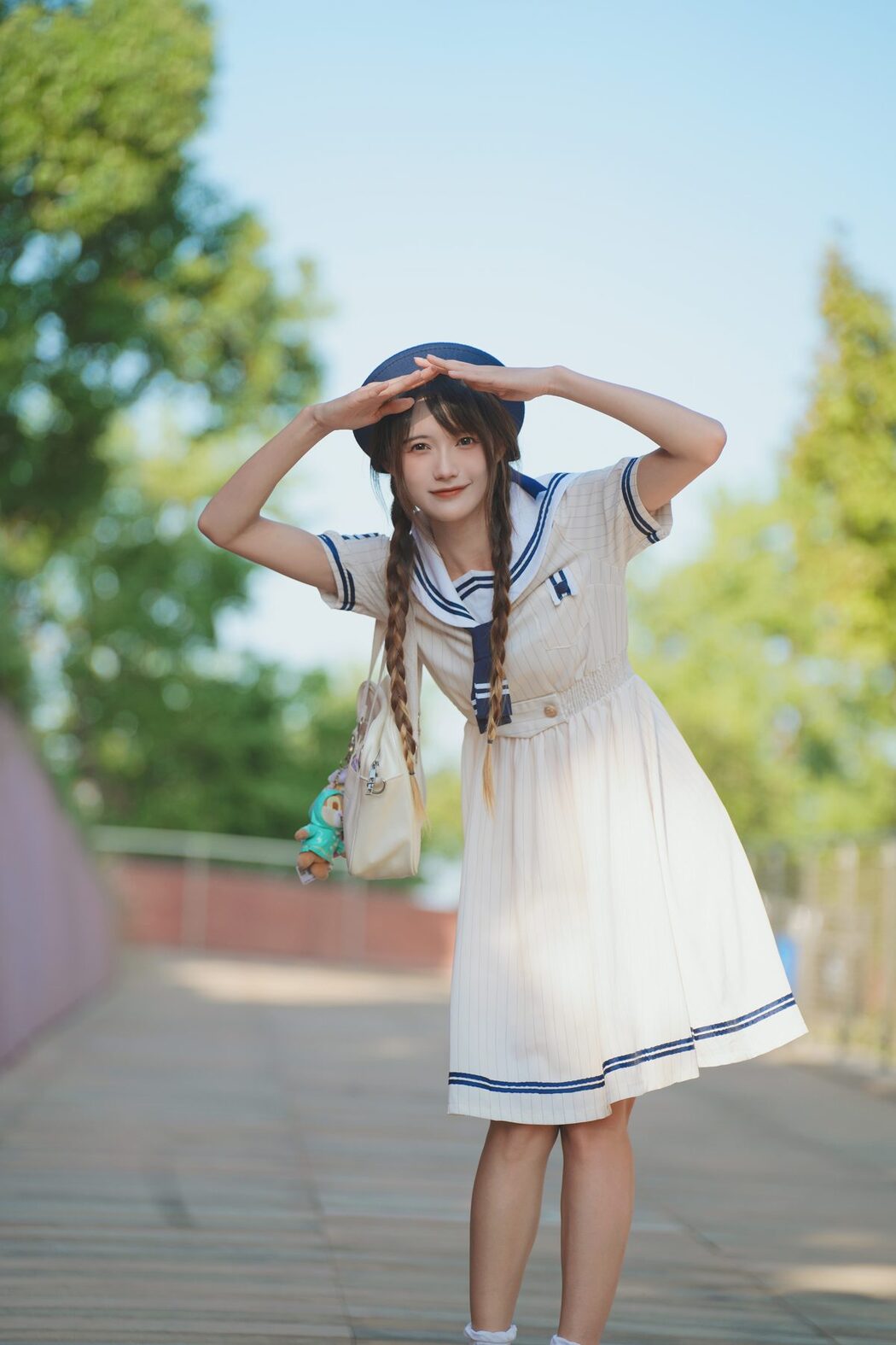 YiTuYu艺图语 Vol.4755 Tu Zi Zzz Bu Chi Hu Luo Bo
