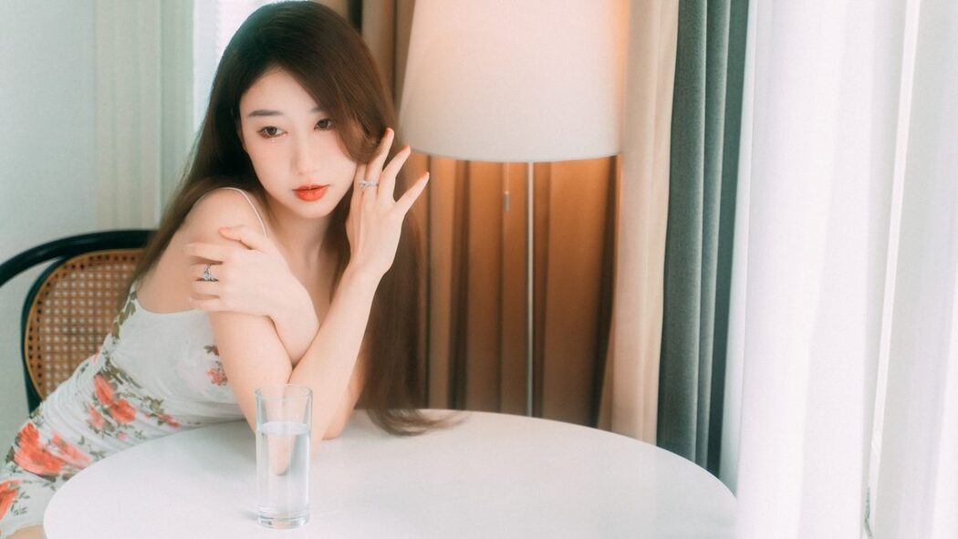 YiTuYu艺图语 Vol.4821 Tao Zi