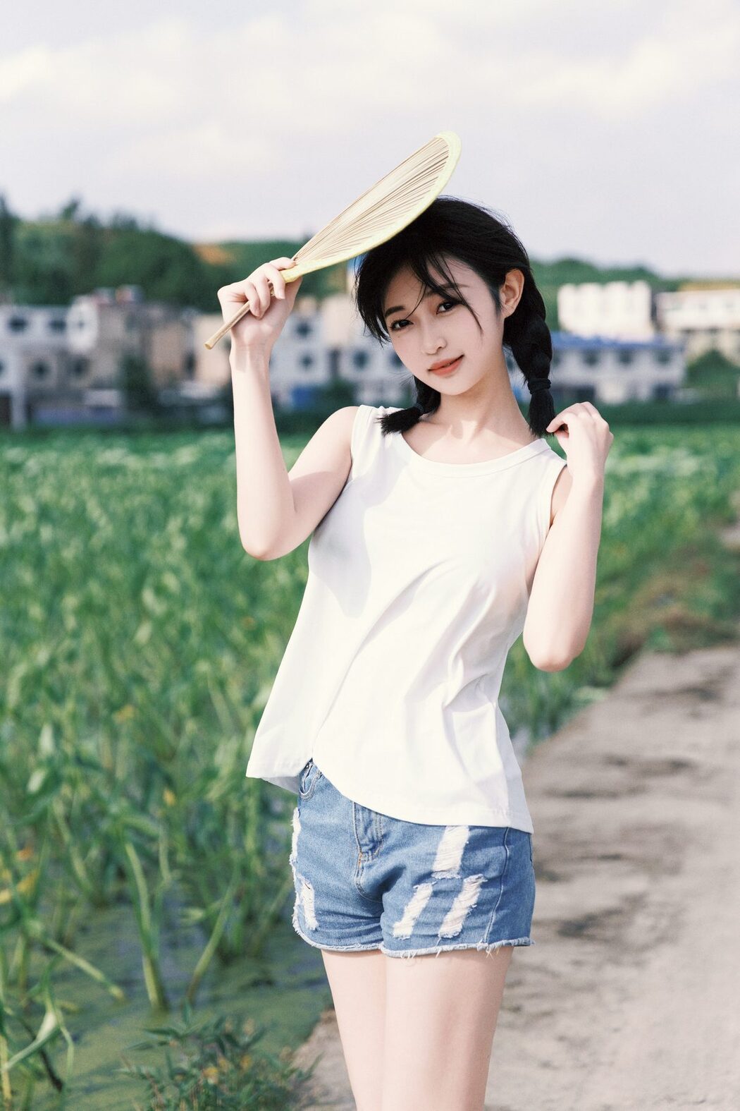 YiTuYu艺图语 Vol.4842 Bei Shang Xiao He Ma