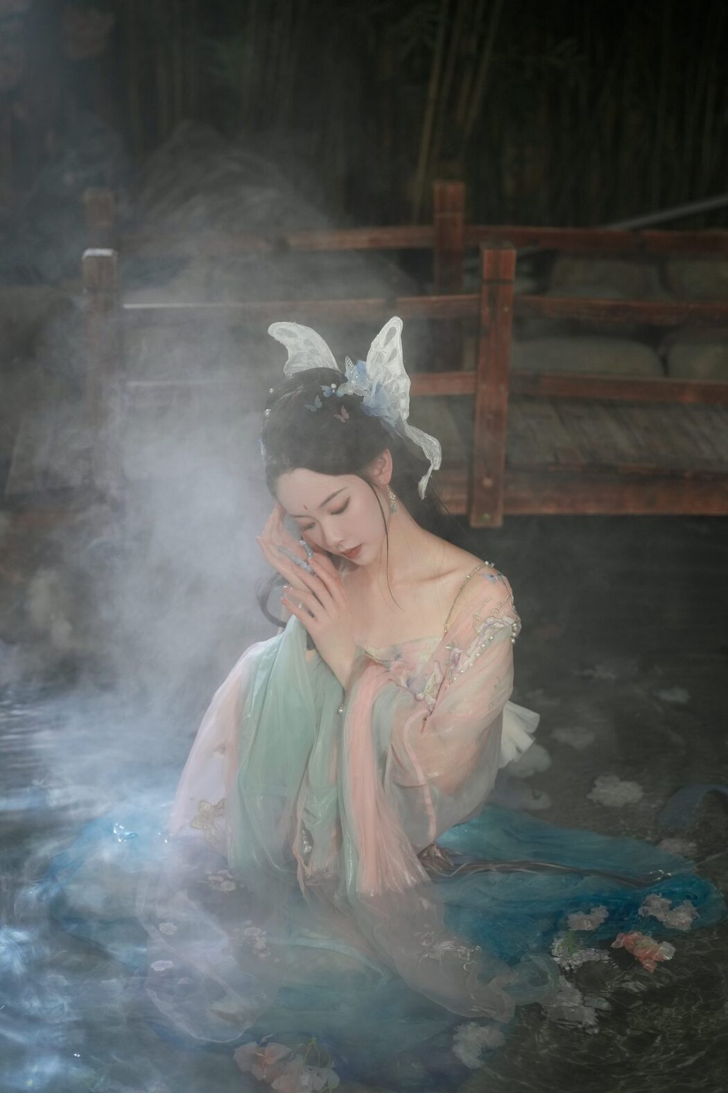 YiTuYu艺图语 Vol.4768 Vi Ge Vivian