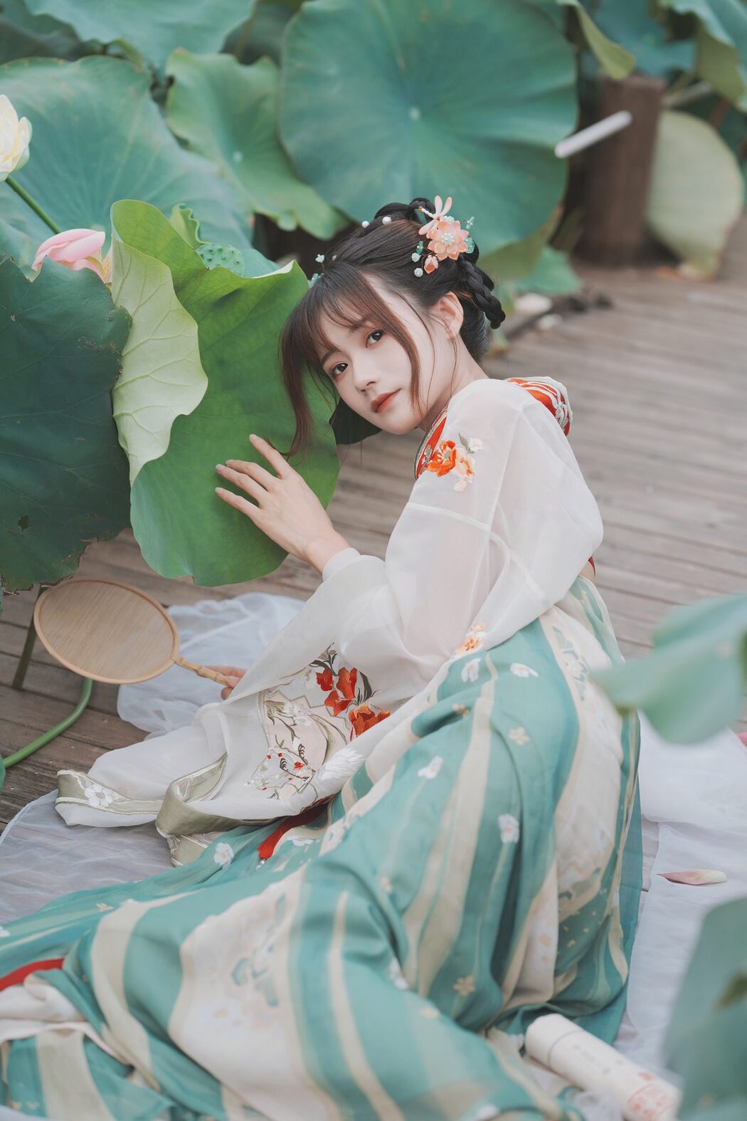 YiTuYu艺图语 Vol.4772 Tu Zi Zzz Bu Chi Hu Luo Bo