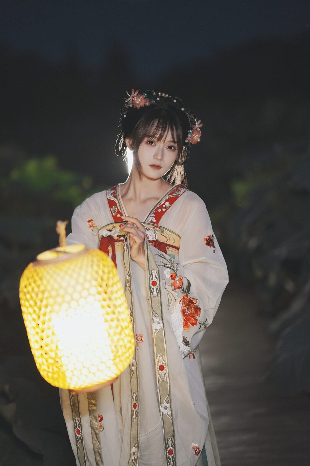 YiTuYu艺图语 Vol.4772 Tu Zi Zzz Bu Chi Hu Luo Bo