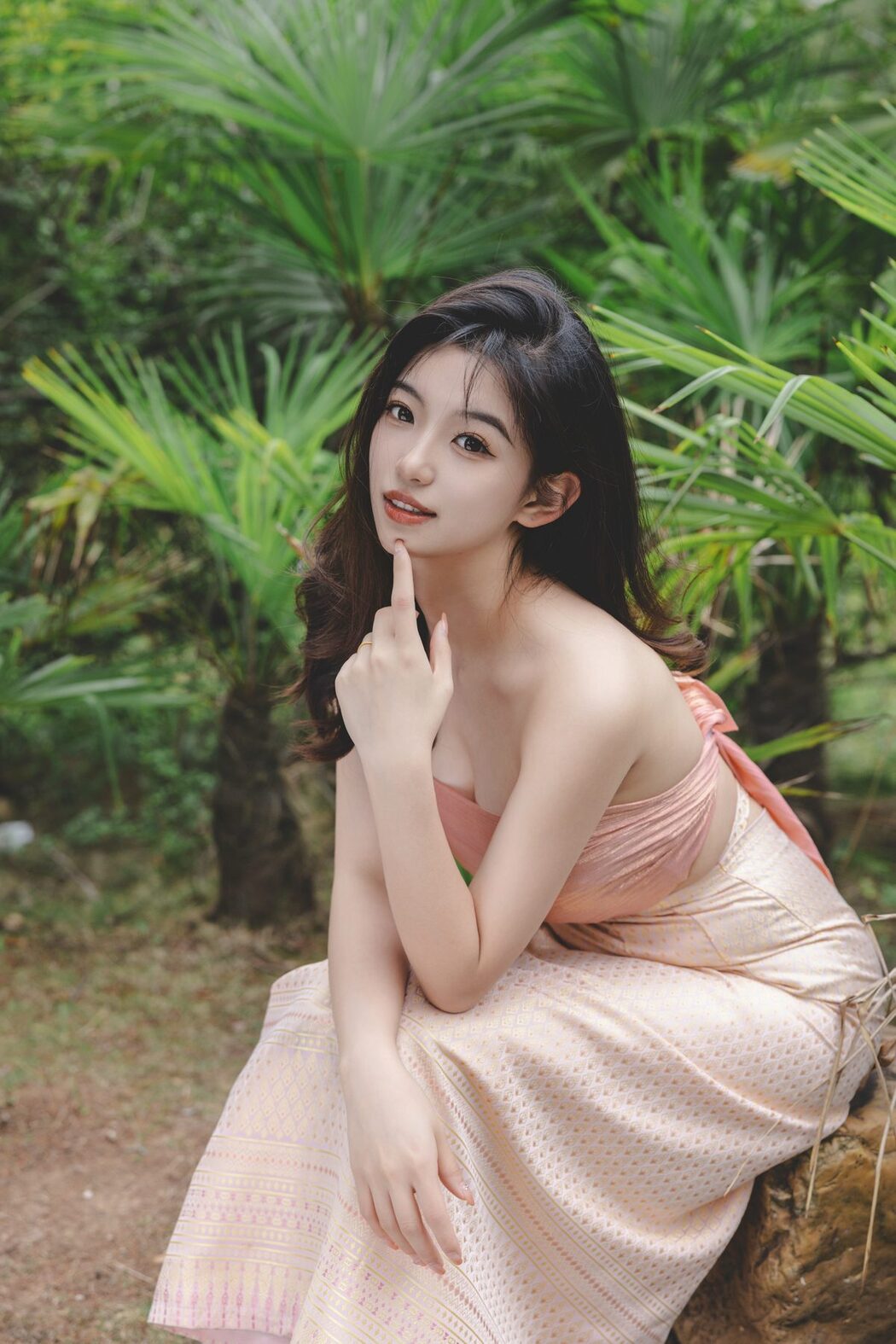 YiTuYu艺图语 Vol.4742 Aka Ki Qing Ko