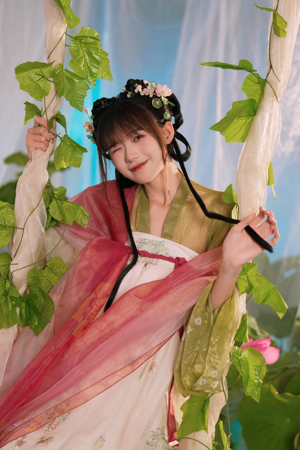 YiTuYu艺图语 Vol.4707 Tu Zi Zzz Bu Chi Hu Luo Bo