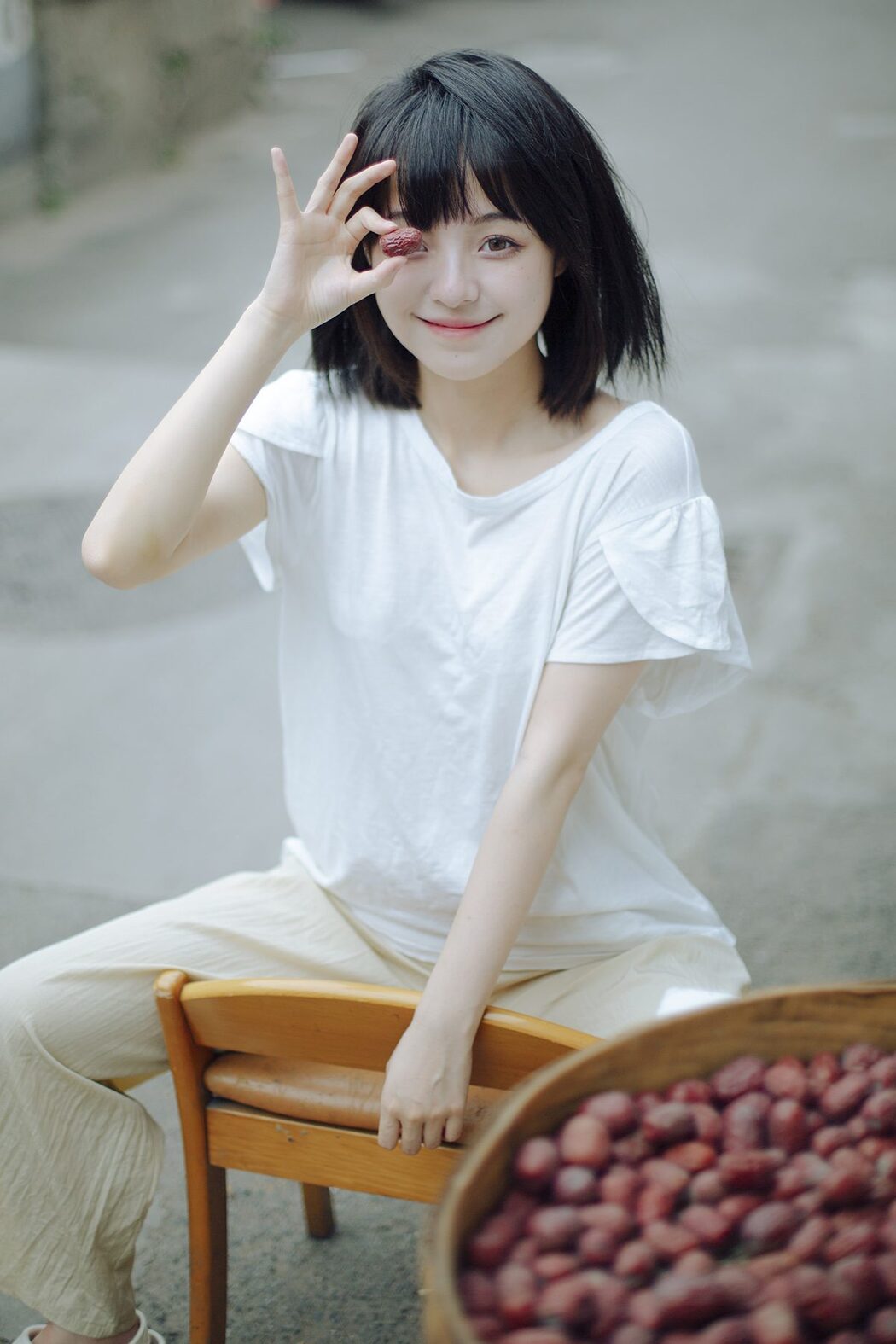YiTuYu艺图语 Vol.4766 Yan Li Er Salter Cover Photo