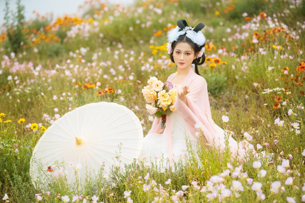 YiTuYu艺图语 Vol.4812 Shi Er