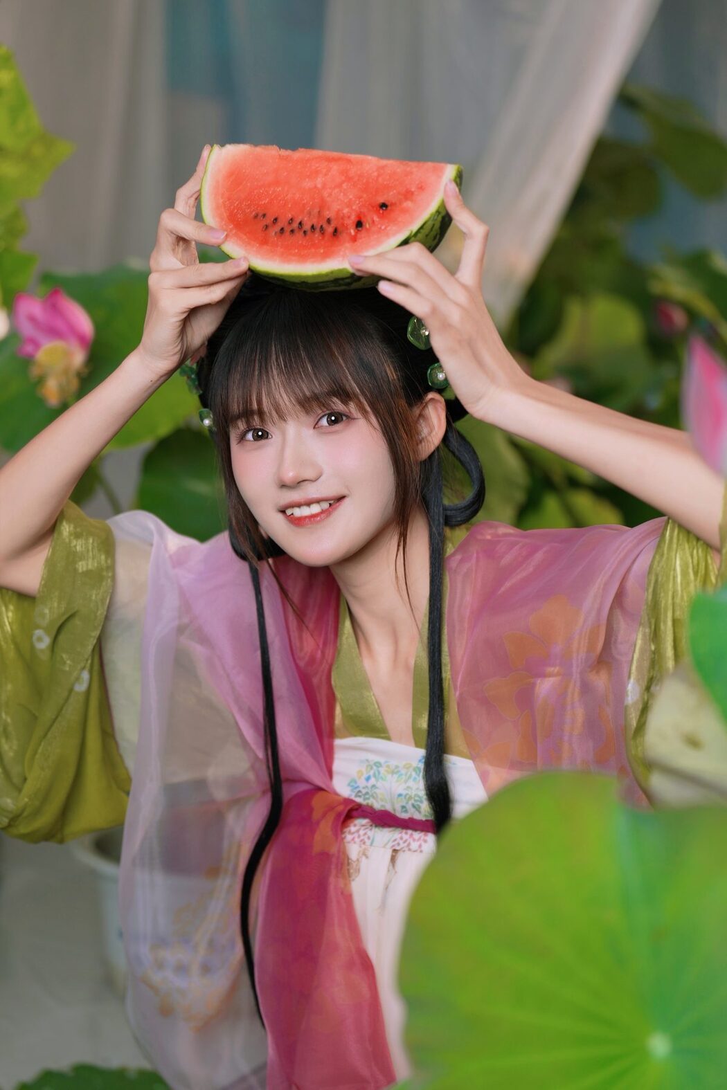 YiTuYu艺图语 Vol.4707 Tu Zi Zzz Bu Chi Hu Luo Bo