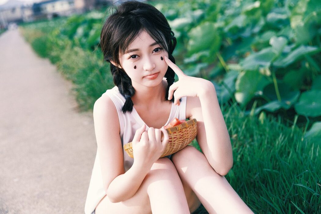 YiTuYu艺图语 Vol.4842 Bei Shang Xiao He Ma