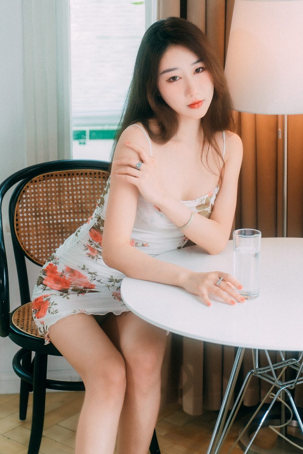 YiTuYu艺图语 Vol.4821 Tao Zi Cover Photo