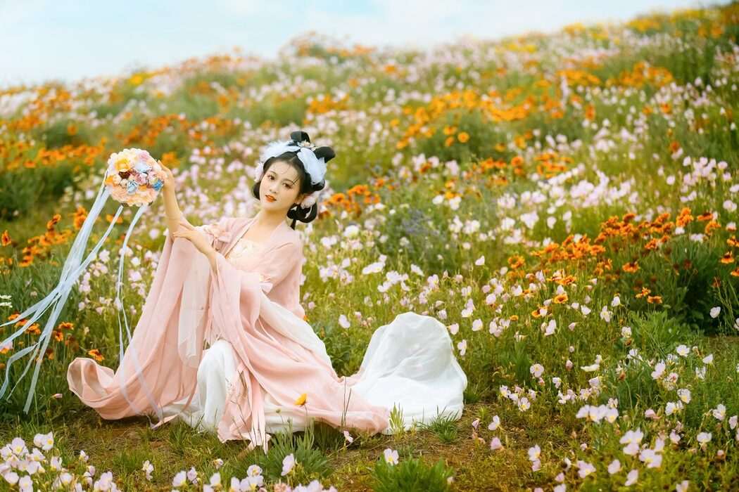 YiTuYu艺图语 Vol.4812 Shi Er