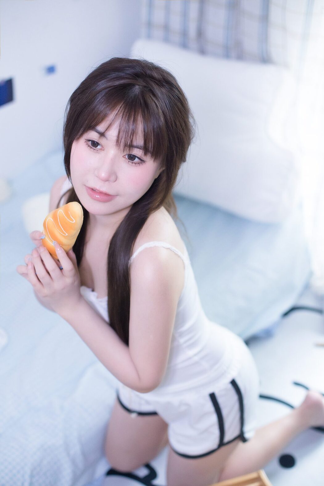 YiTuYu艺图语 Vol.4803 He Ming Zhi Ying