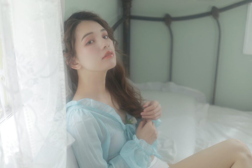 YiTuYu艺图语 Vol.4716 Sheng Chang Yu Si