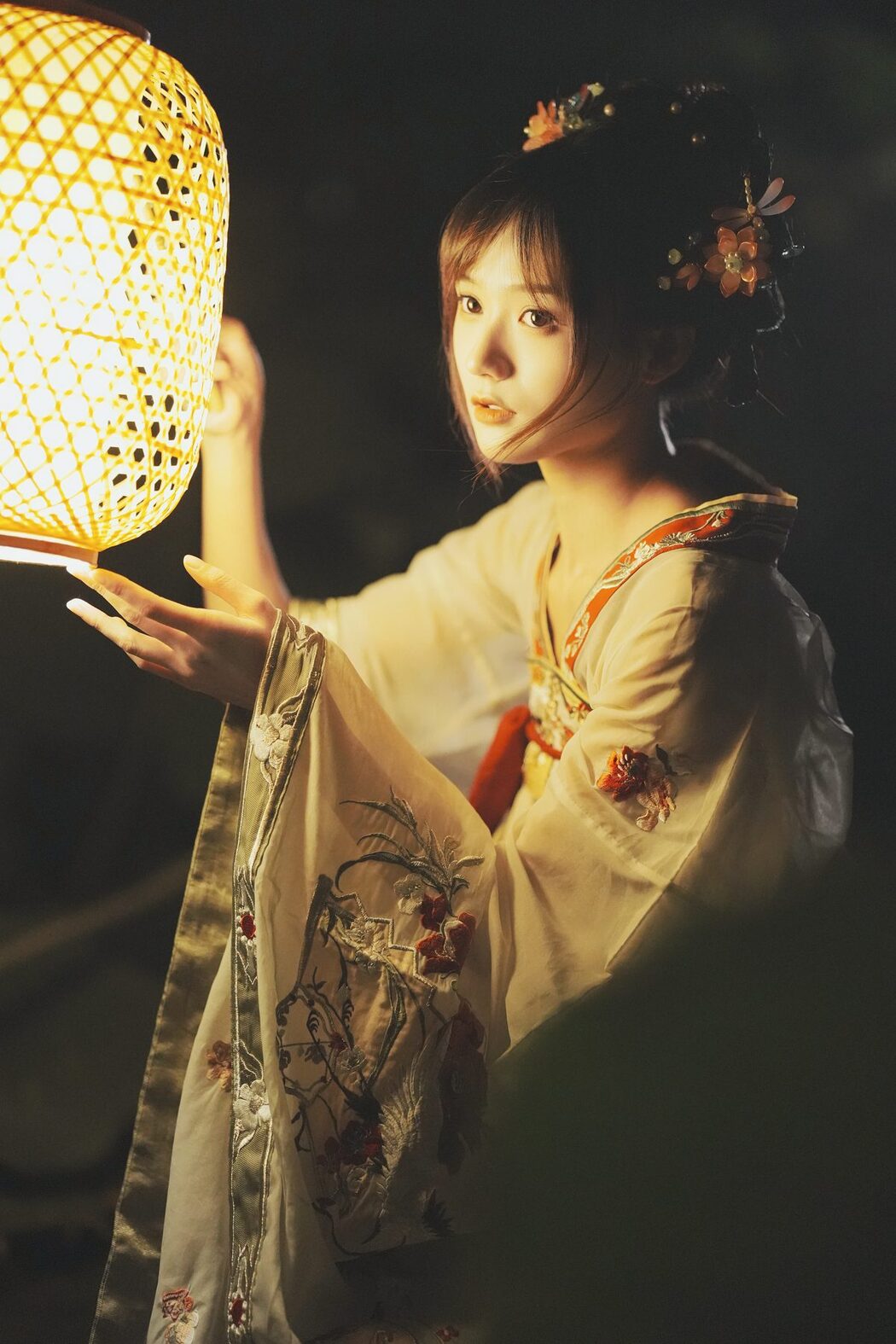 YiTuYu艺图语 Vol.4772 Tu Zi Zzz Bu Chi Hu Luo Bo