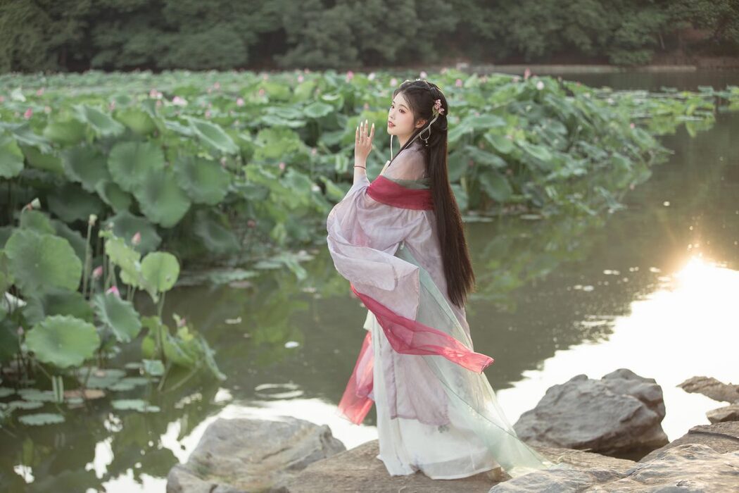 YiTuYu艺图语 Vol.4722 Shuang Shuang