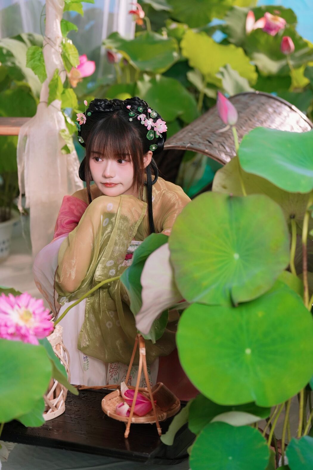 YiTuYu艺图语 Vol.4707 Tu Zi Zzz Bu Chi Hu Luo Bo