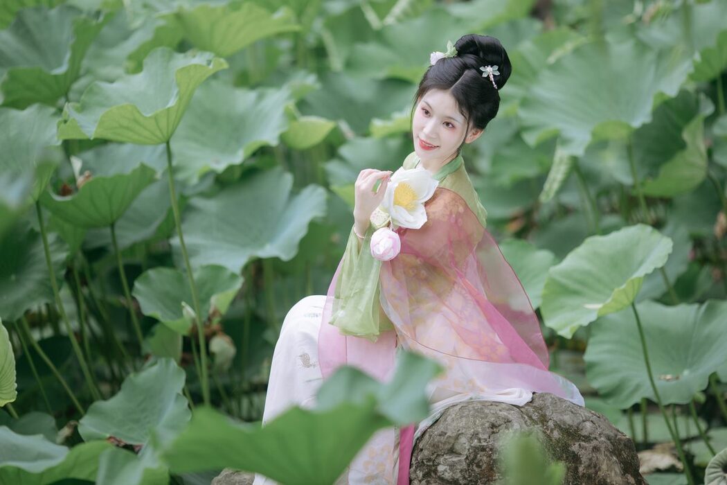 YiTuYu艺图语 Vol.4792 Sen Sen