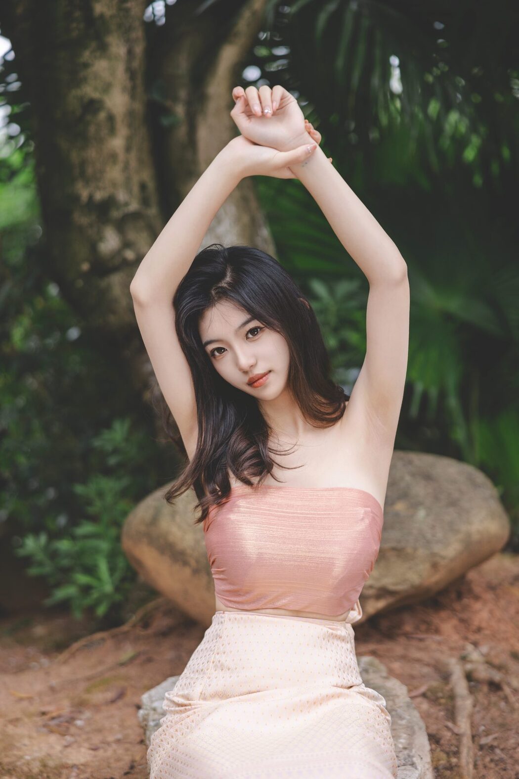 YiTuYu艺图语 Vol.4742 Aka Ki Qing Ko