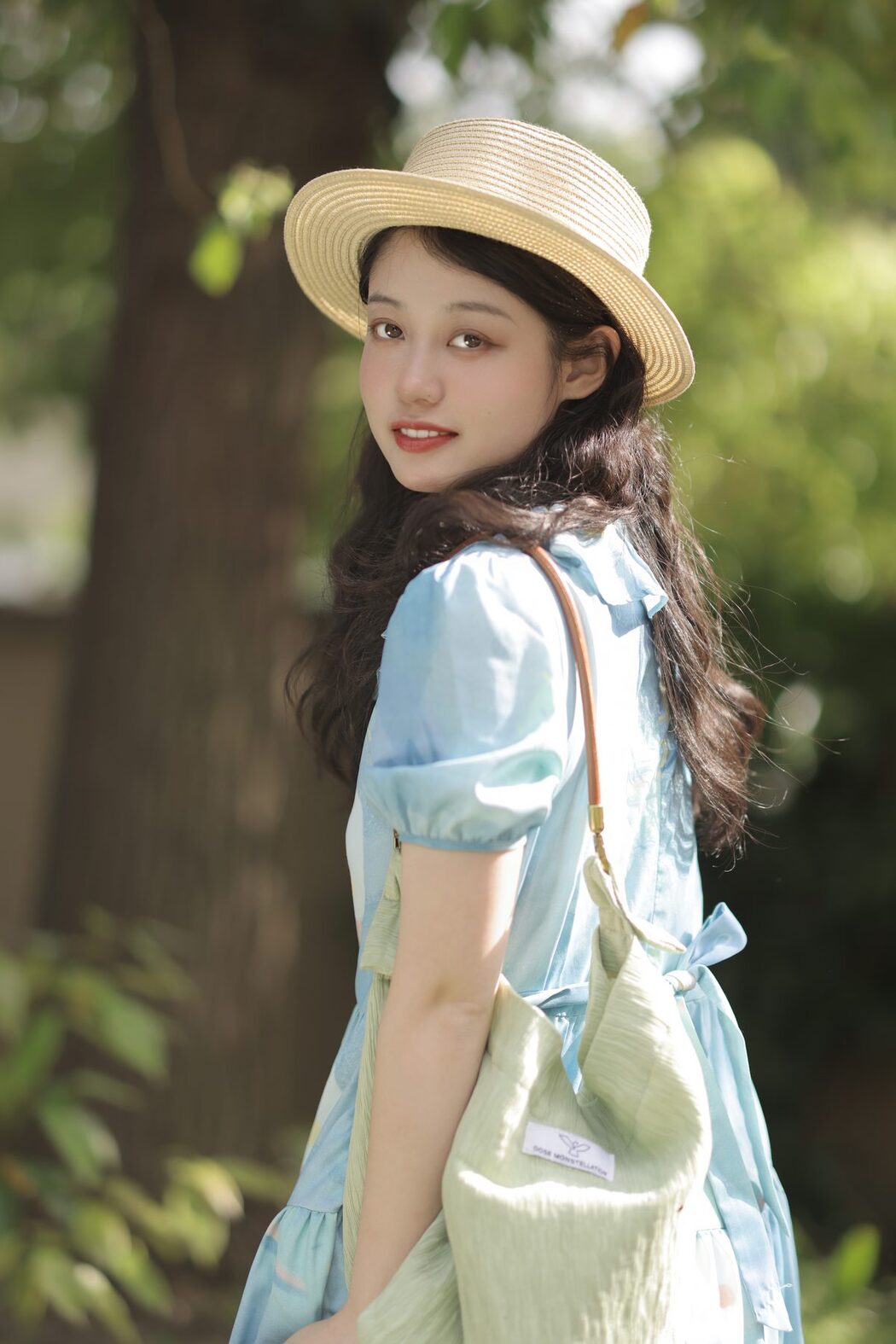 YiTuYu艺图语 Vol.4774 Jiao Zi Yao Chi Tang Tang Tang Tang Da