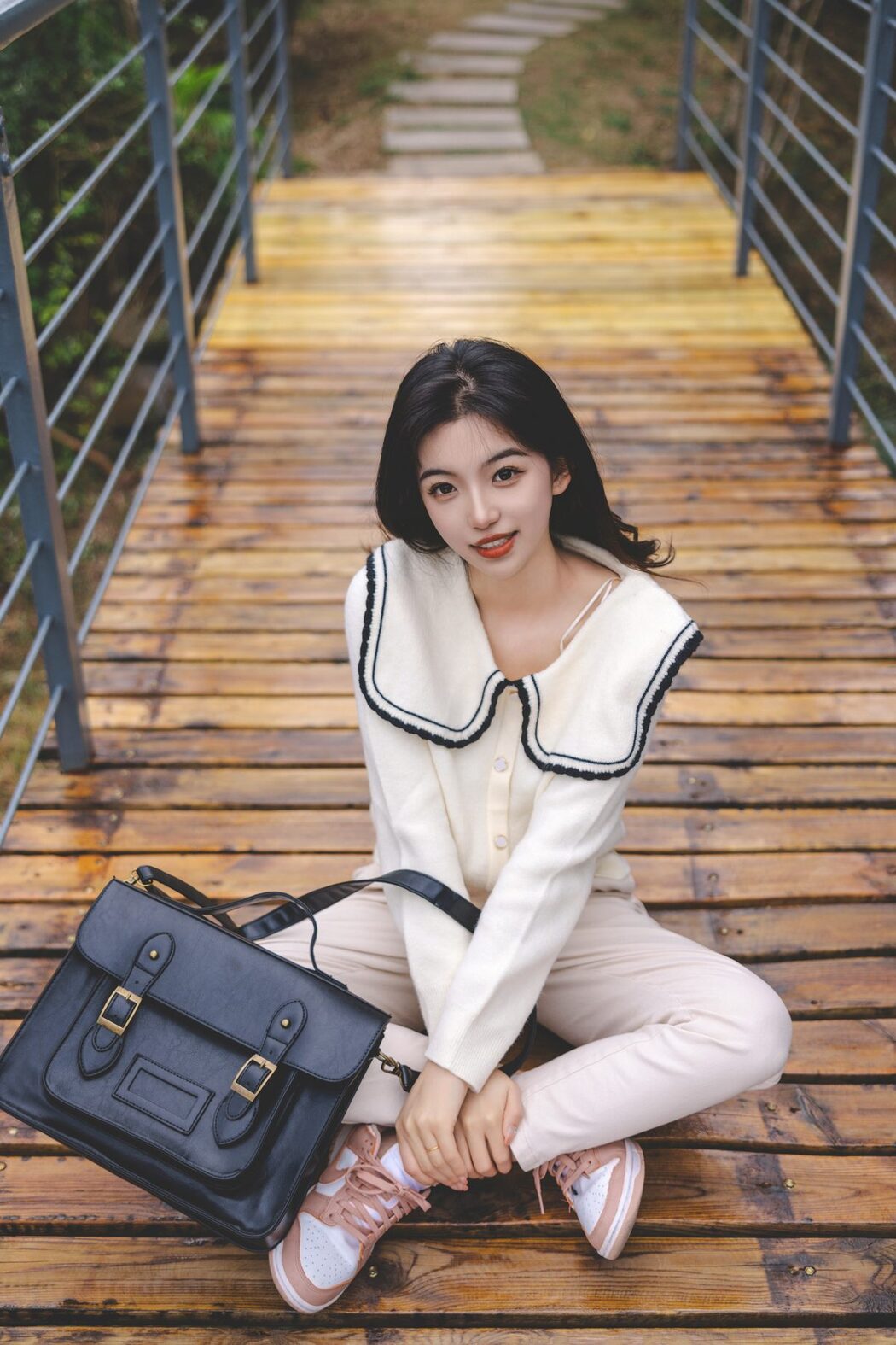 YiTuYu艺图语 Vol.4762 Aka Ki Qing Ko