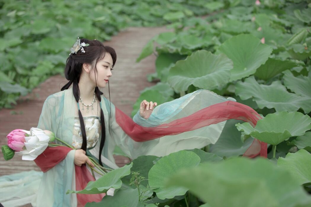 YiTuYu艺图语 Vol.4783 Qiu Da Da