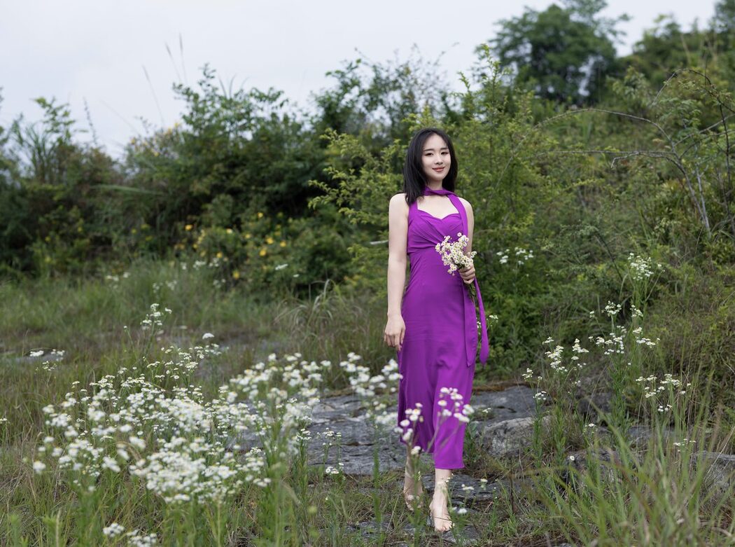 YiTuYu艺图语 Vol.4750 Lu Lu