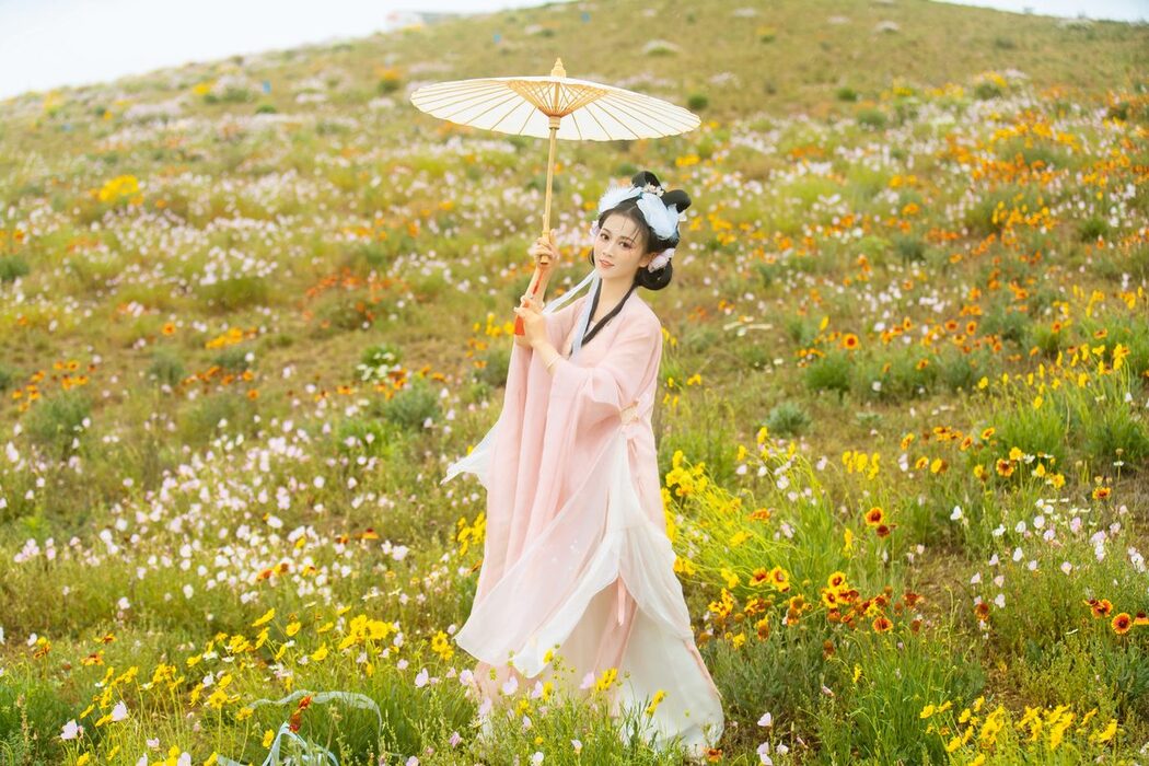 YiTuYu艺图语 Vol.4812 Shi Er