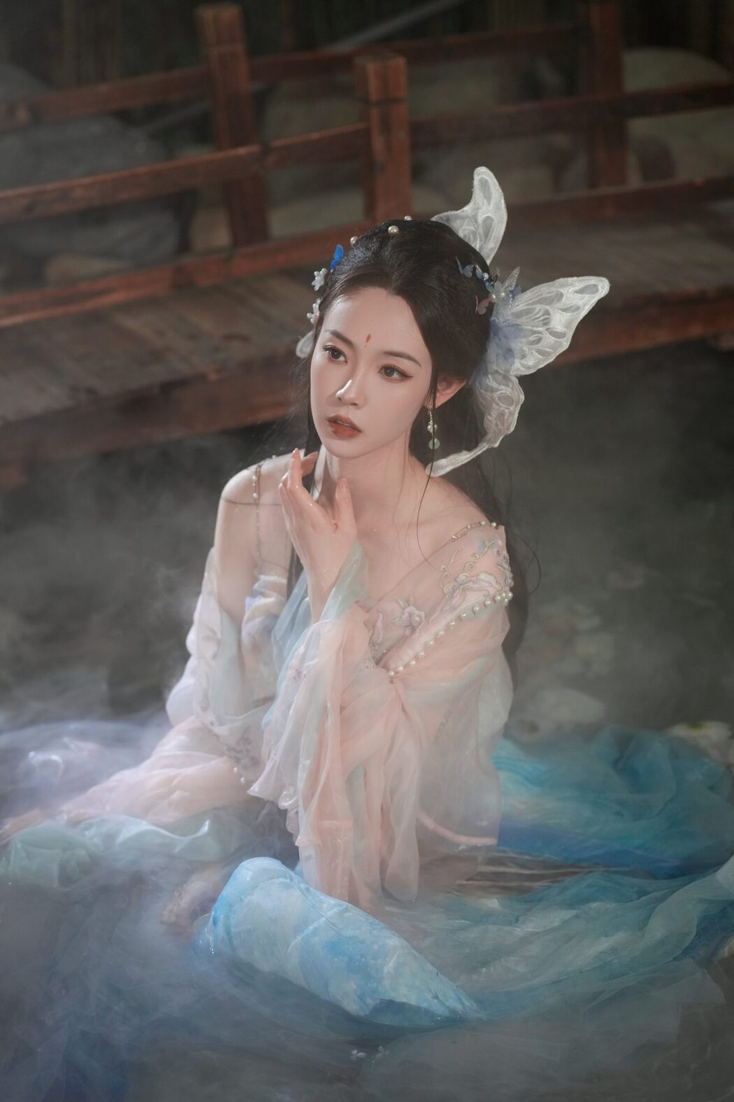 YiTuYu艺图语 Vol.4768 Vi Ge Vivian
