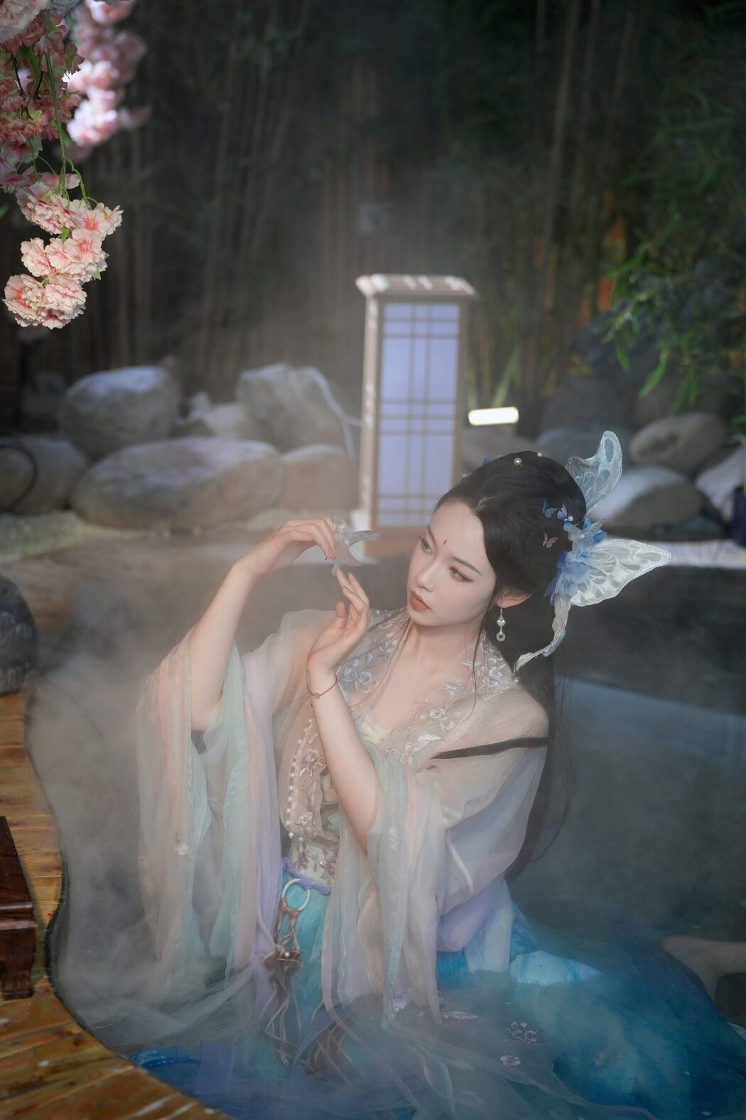 YiTuYu艺图语 Vol.4768 Vi Ge Vivian