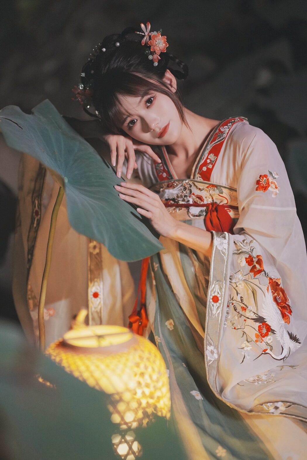 YiTuYu艺图语 Vol.4772 Tu Zi Zzz Bu Chi Hu Luo Bo