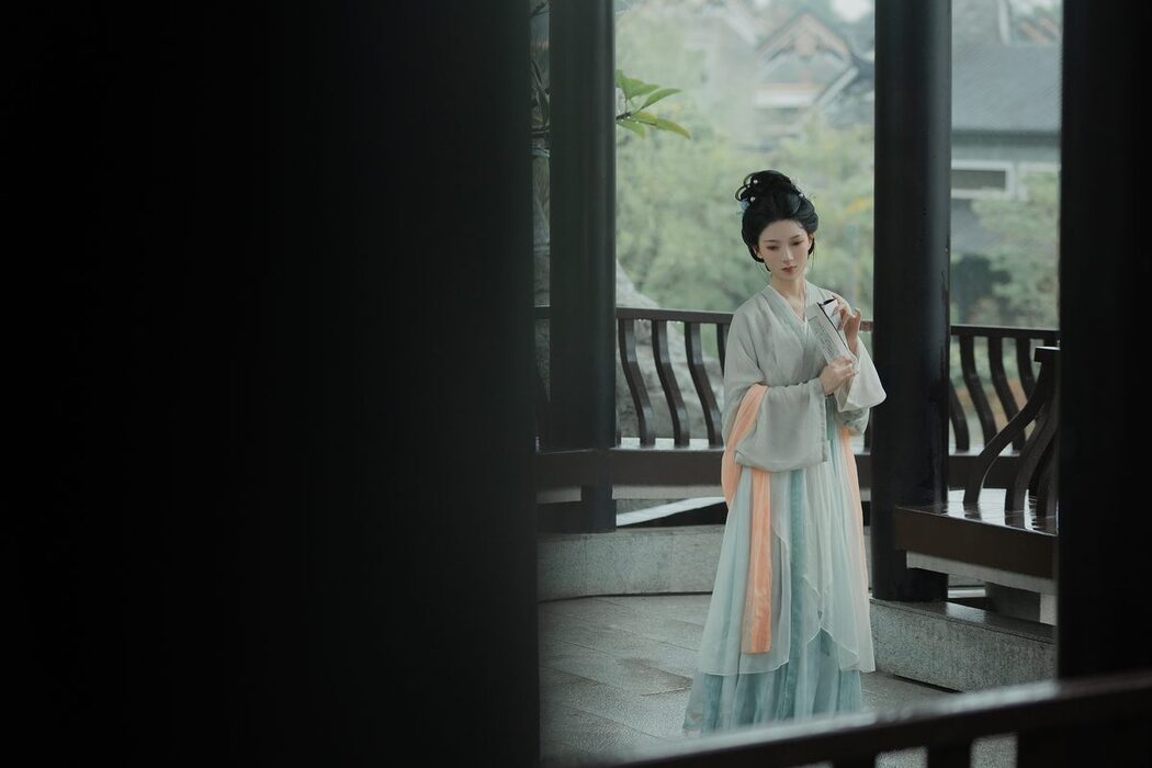 YiTuYu艺图语 Vol.4777 Fu Qu Shang Ying