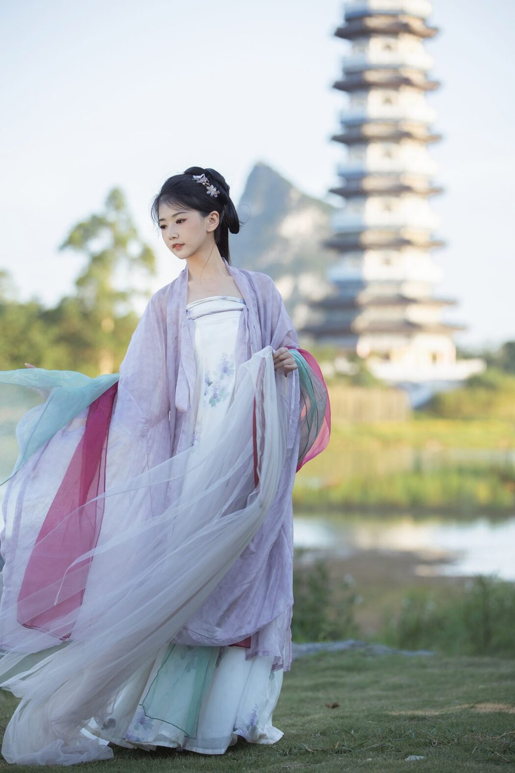 YiTuYu艺图语 Vol.4701 Suan La Tang Er