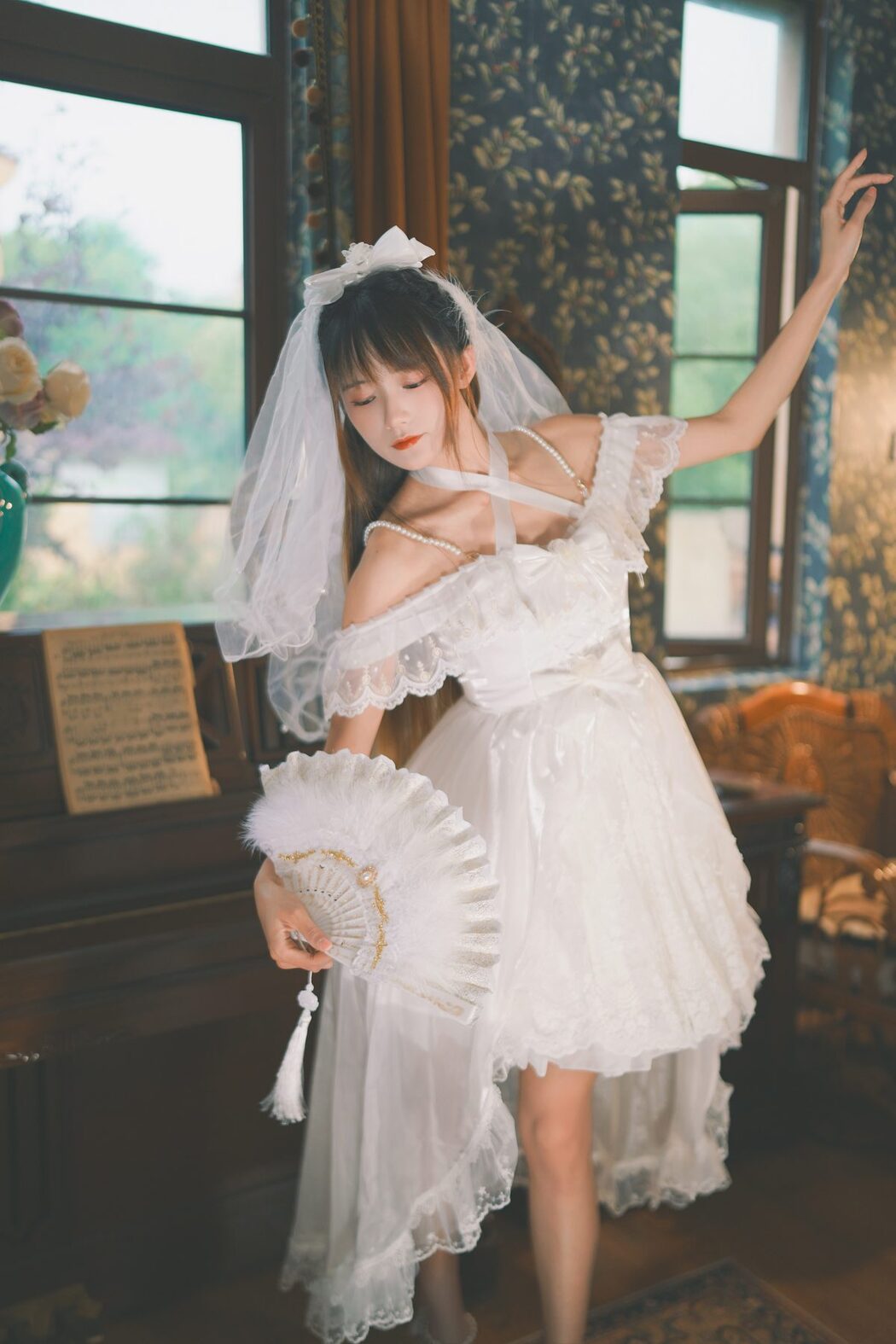 YiTuYu艺图语 Vol.4729 Tu Zi Zzz Bu Chi Hu Luo Bo