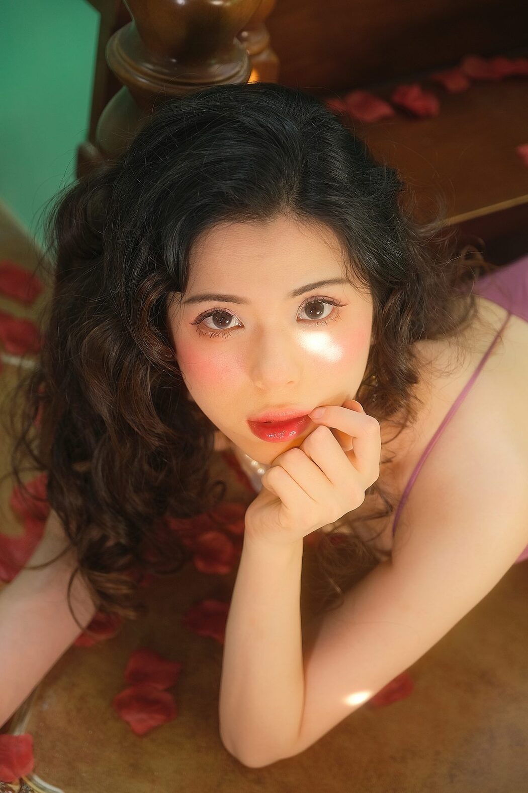 YiTuYu艺图语 Vol.4831 Yi Zhi Qian Qian