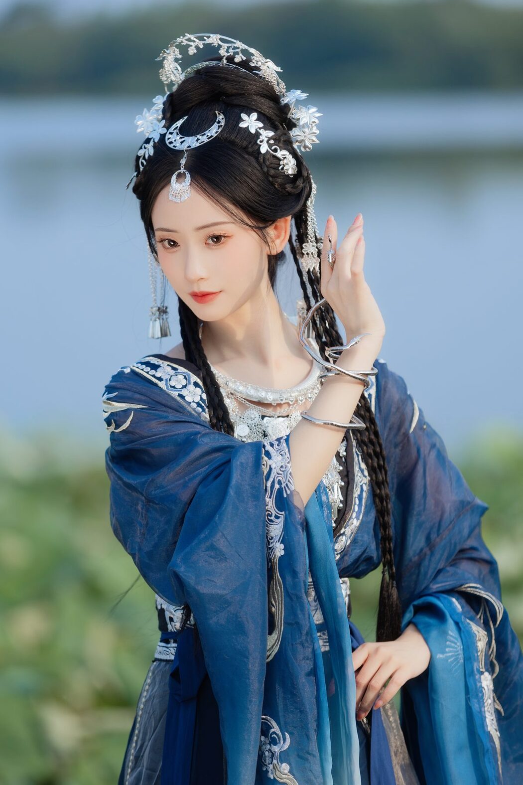 YiTuYu艺图语 Vol.4761 Jia Yue Yue Yue