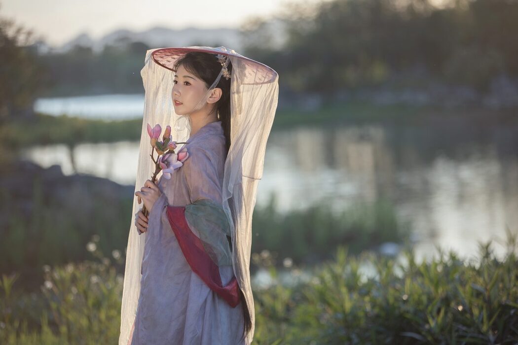 YiTuYu艺图语 Vol.4701 Suan La Tang Er