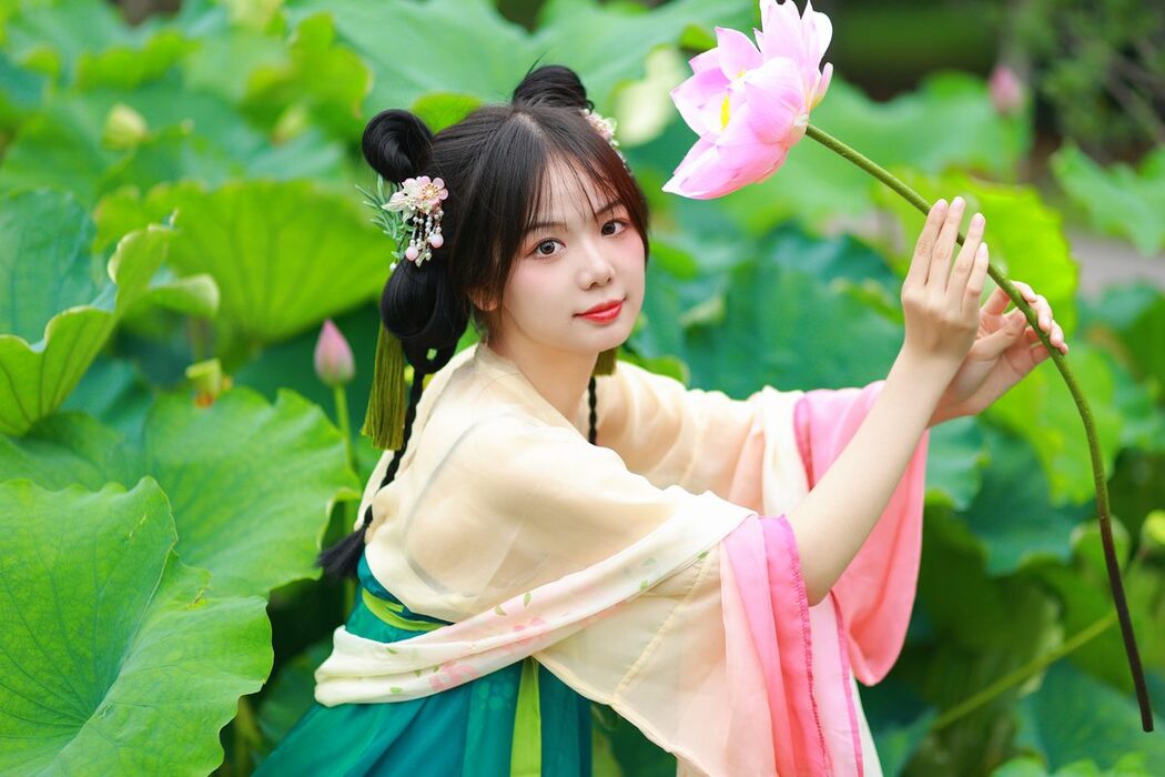 YiTuYu艺图语 Vol.4797 Mu Yan Se CC