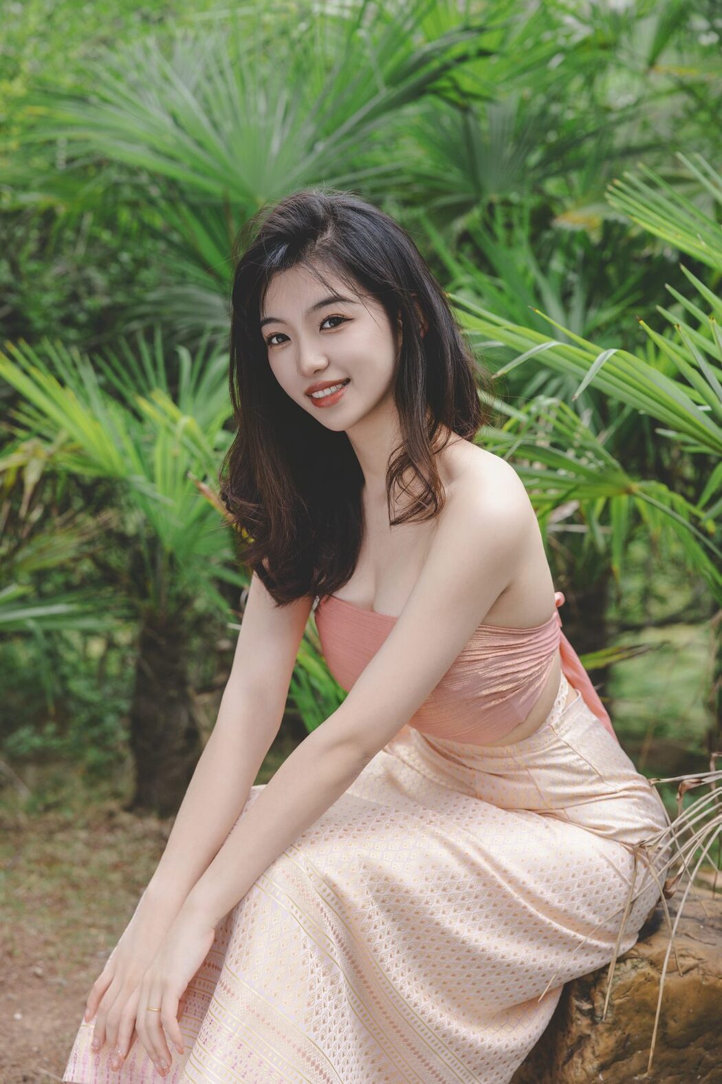 YiTuYu艺图语 Vol.4742 Aka Ki Qing Ko