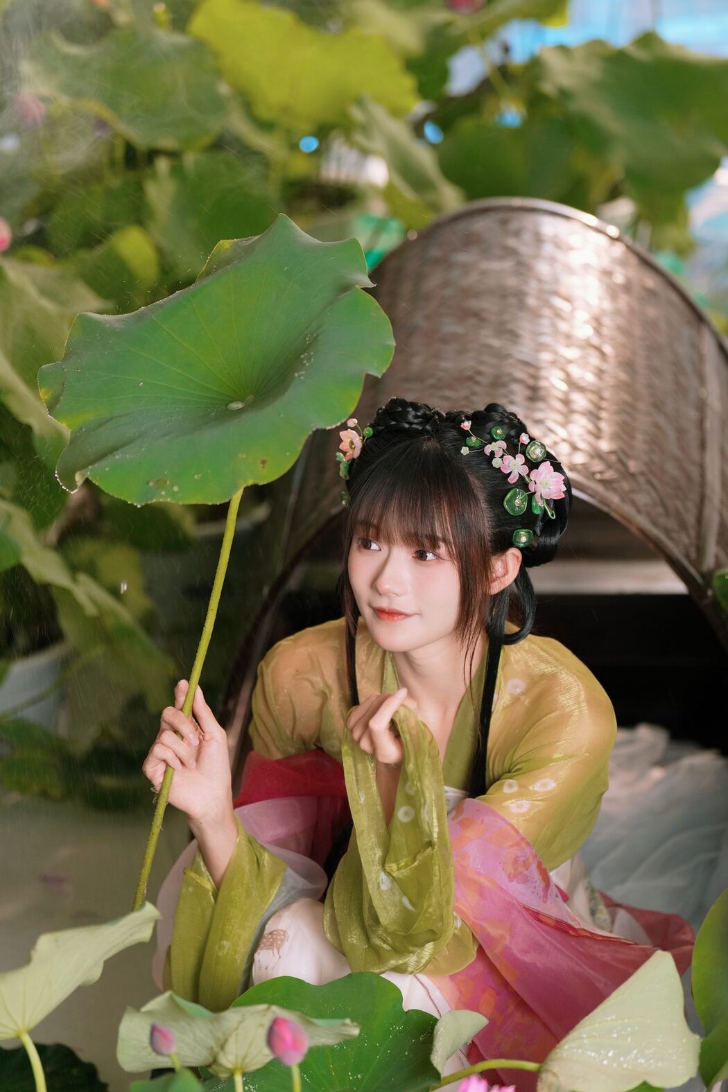 YiTuYu艺图语 Vol.4707 Tu Zi Zzz Bu Chi Hu Luo Bo