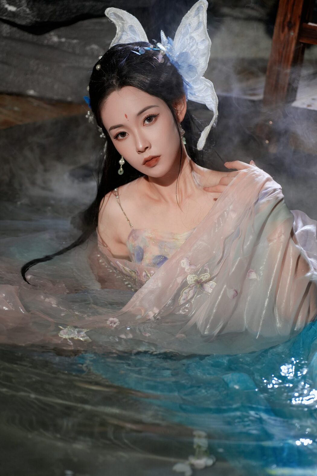 YiTuYu艺图语 Vol.4768 Vi Ge Vivian
