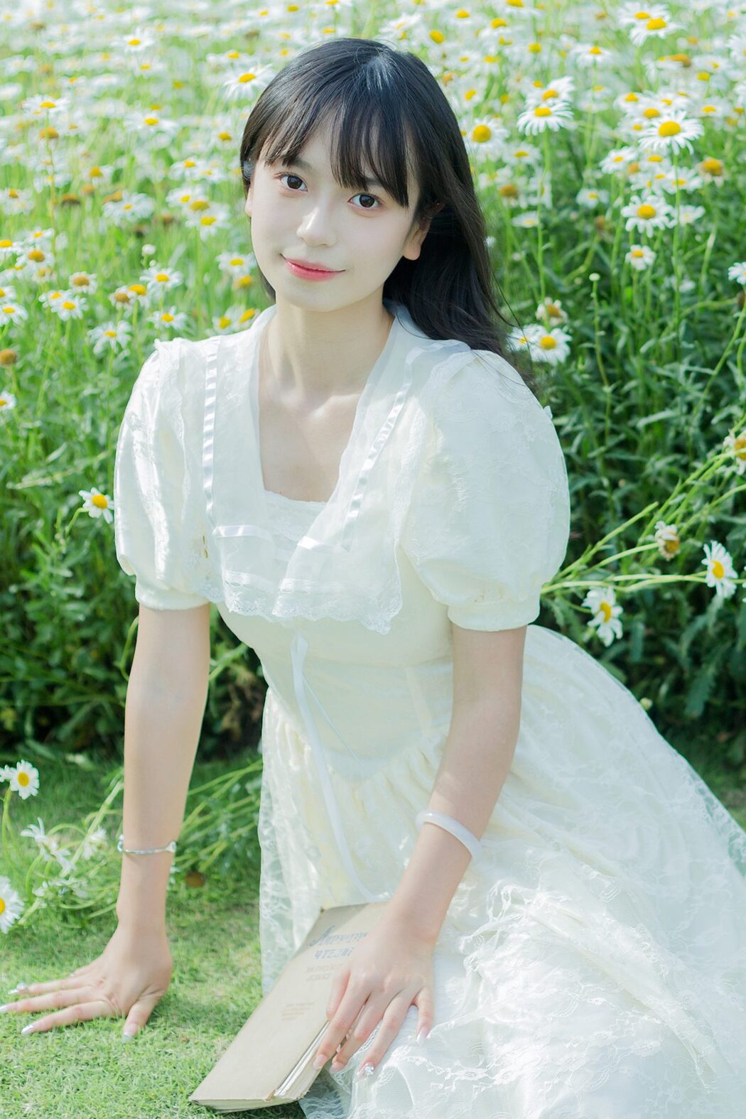 YiTuYu艺图语 Vol.4815 Yan Yun Lin Er Cover Photo