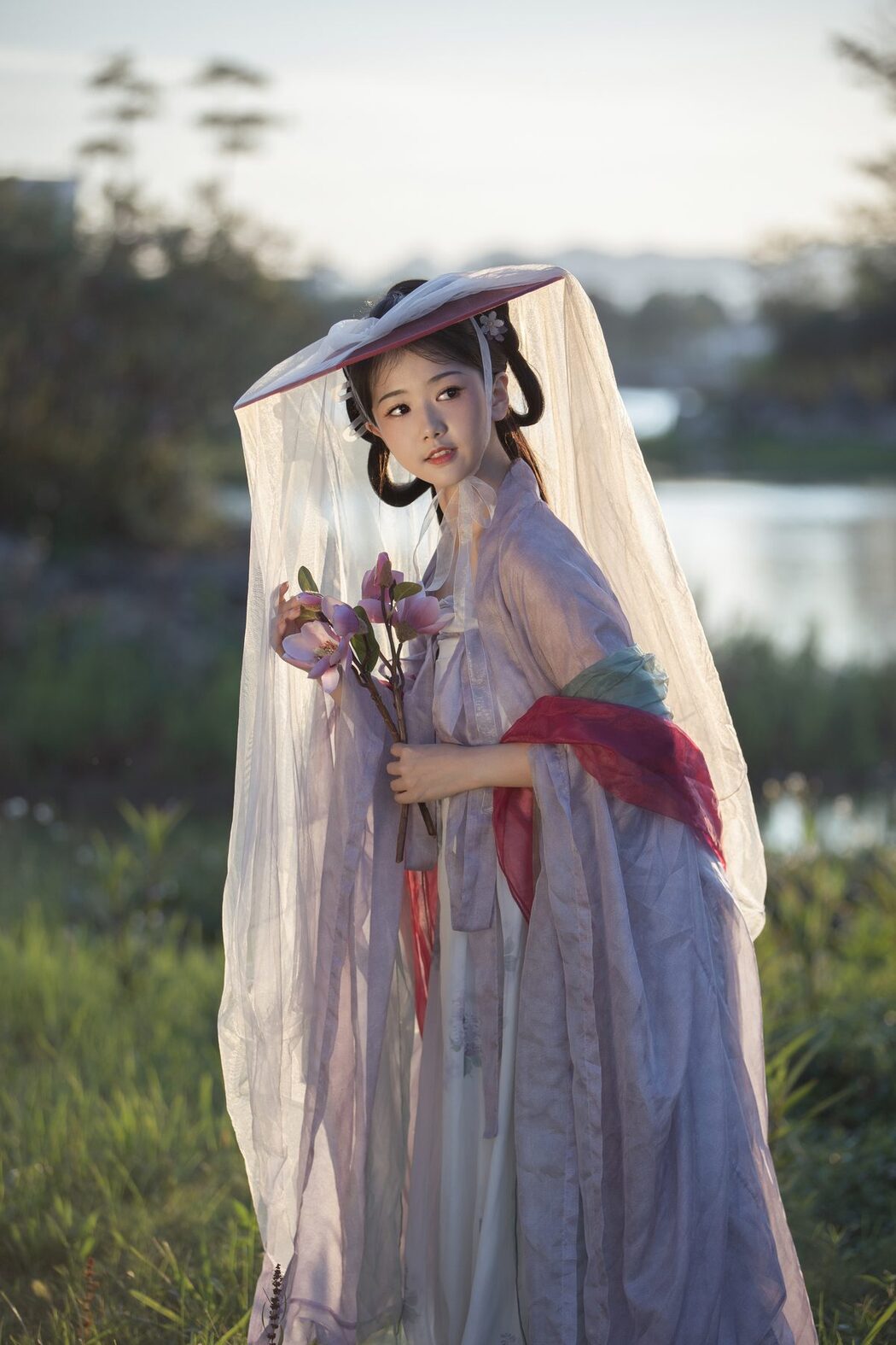 YiTuYu艺图语 Vol.4701 Suan La Tang Er