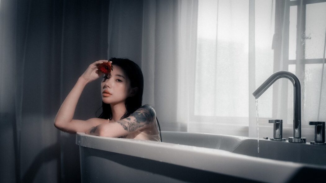 YiTuYu艺图语 Vol.4795 Yue Yue