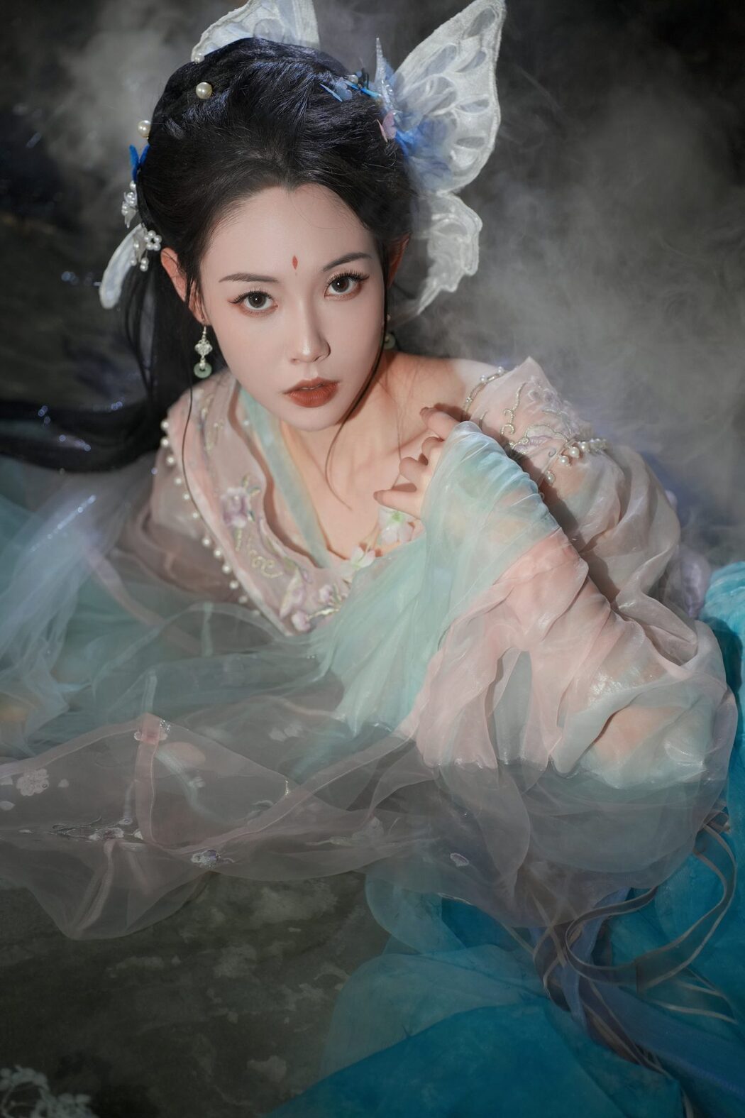 YiTuYu艺图语 Vol.4768 Vi Ge Vivian