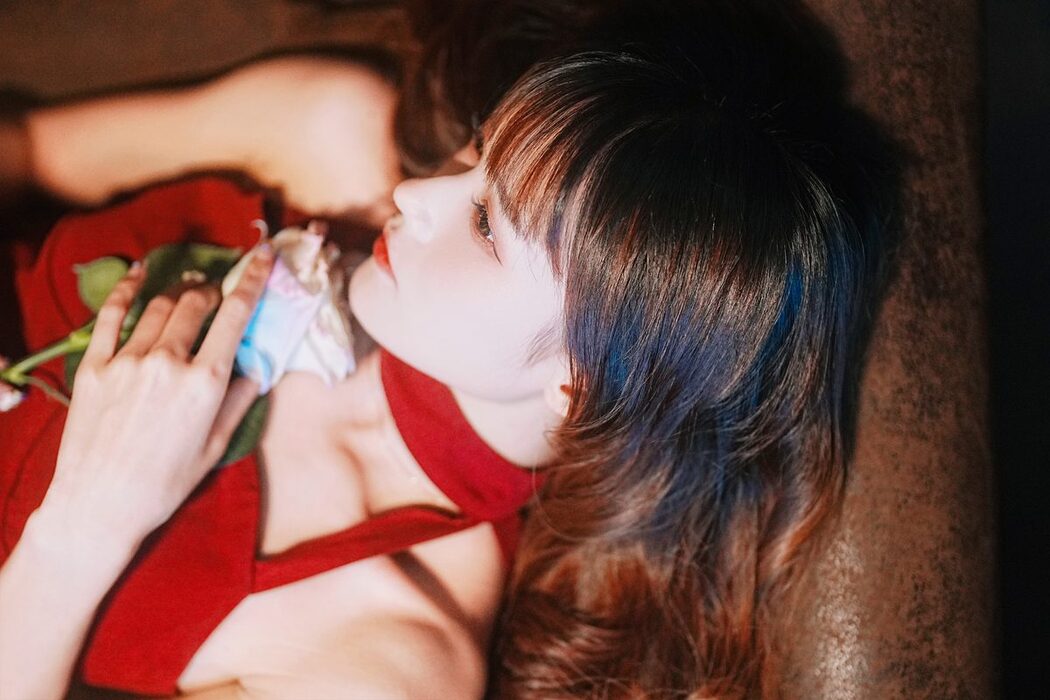 YiTuYu艺图语 Vol.4844 Tu Zi Zzz Bu Chi Hu Luo Bo