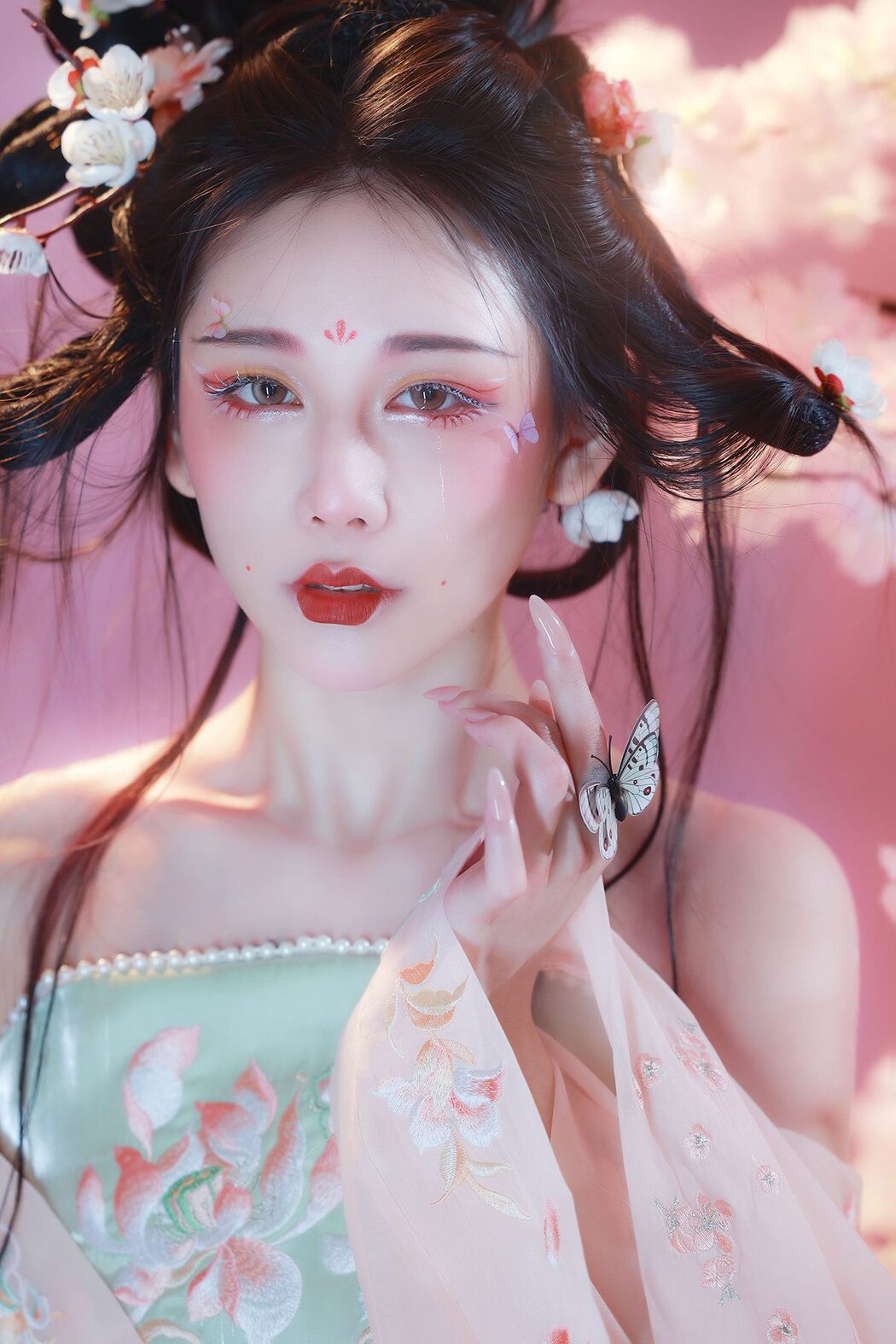 YiTuYu艺图语 Vol.4784 Suan Suan Cover Photo
